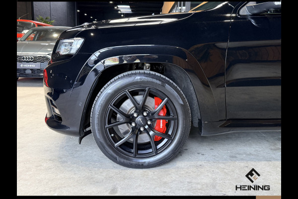 Jeep Grand Cherokee 6.4 V8 SRT8. Grijs Kenteken | Navi | Apple-carplay Trekhaak. LPG. 93000 KM