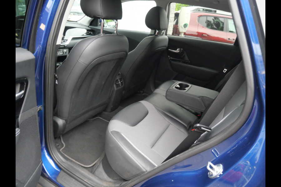 Kia e-Niro DynamicPlusLine 64 kWh | SOH 95,8% | Stoel/stuurverwarming | Schuif/kanteldak | Navi | Camera |