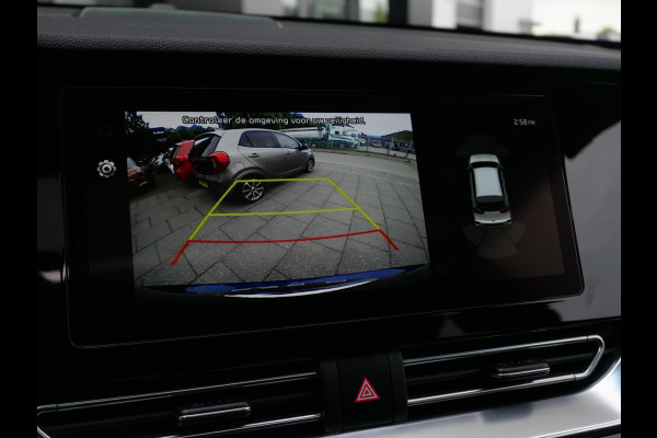 Kia e-Niro DynamicPlusLine 64 kWh | SOH 95,8% | Stoel/stuurverwarming | Schuif/kanteldak | Navi | Camera |