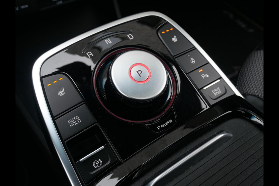 Kia e-Niro DynamicPlusLine 64 kWh | SOH 95,8% | Stoel/stuurverwarming | Schuif/kanteldak | Navi | Camera |
