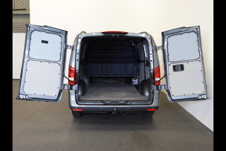 Mercedes-Benz Vito 114 CDI Automaat Lang Navigatie Apple Carplay/Android Auto Climate Control Trekhaak