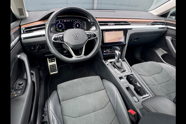 Volkswagen Arteon Shooting Brake 1.4 TSI * El. trekhaak* Visueel Cockpit * Stoelmassage *