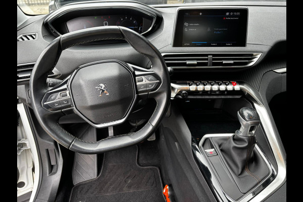 Peugeot 3008 1.2 PureTech Blue Lease Executive CAMERA | PDC | CRUISE | NWE APK