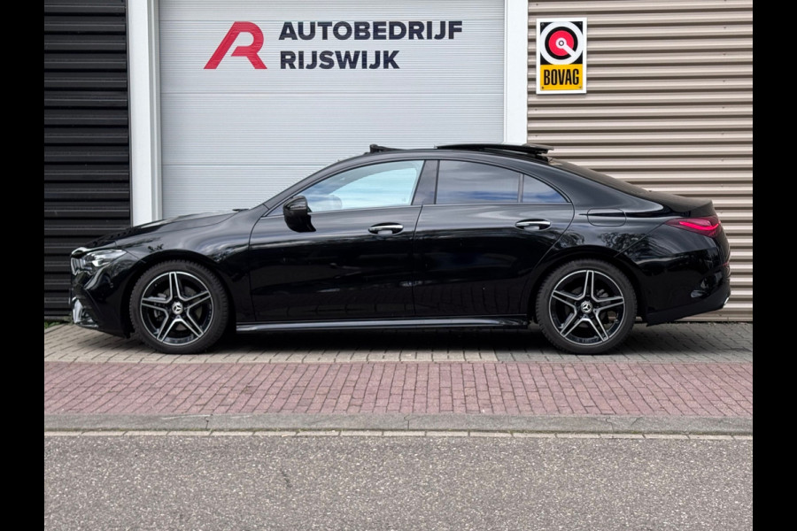 Mercedes-Benz CLA-Klasse 180 AMG Line Pano/360/Sfeer/Dodehoek