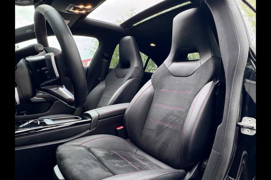 Mercedes-Benz CLA-Klasse 180 AMG Line Pano/360/Sfeer/Dodehoek