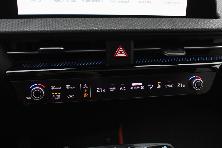 Kia Ev6 Plus Advanced AWD 77.4 kWh / Panoramadak / Camera / Keyless / ACC / Leder / Navigatie / 20'' / Stoelventilatie / V2L / Meridian / Dodehoek / DAB / Warmtepomp / Premium audio