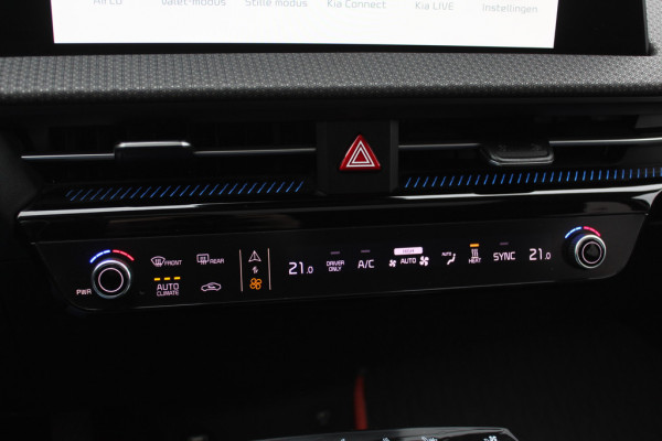 Kia Ev6 Plus Advanced AWD 77.4 kWh / Panoramadak / Camera / Keyless / ACC / Leder / Navigatie / 20'' / Stoelventilatie / V2L / Meridian / Dodehoek / DAB / Warmtepomp / Premium audio