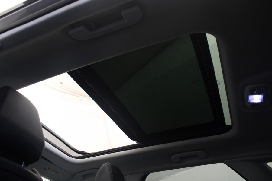 Peugeot 3008 1.2 PureTech Blue Lease Premium Avantage |Pano|Stoelverw.|