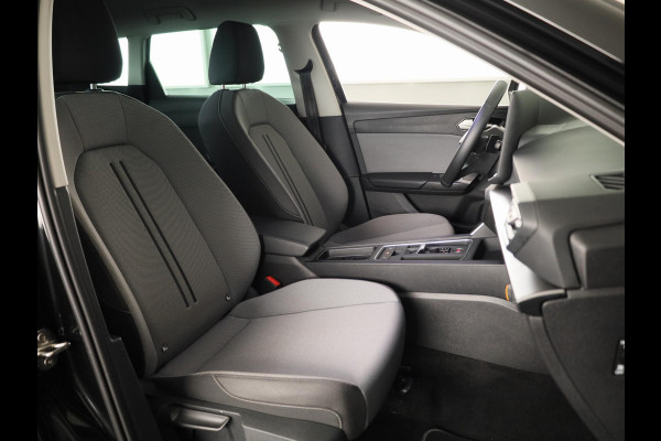 Seat Leon Sportstourer 1.5 TSI e-Hybrid Style Business Intense 204 pk Automaat | Verlengde garantie | Navigatie | Parkeersensoren (Park assist) | Achteruitrijcamera | Adaptieve cruise control |