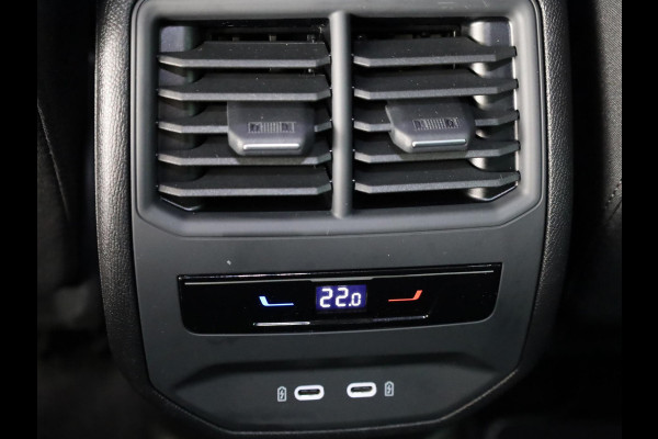 Seat Leon Sportstourer 1.5 TSI e-Hybrid Style Business Intense 204 pk Automaat | Verlengde garantie | Navigatie | Parkeersensoren (Park assist) | Achteruitrijcamera | Adaptieve cruise control |