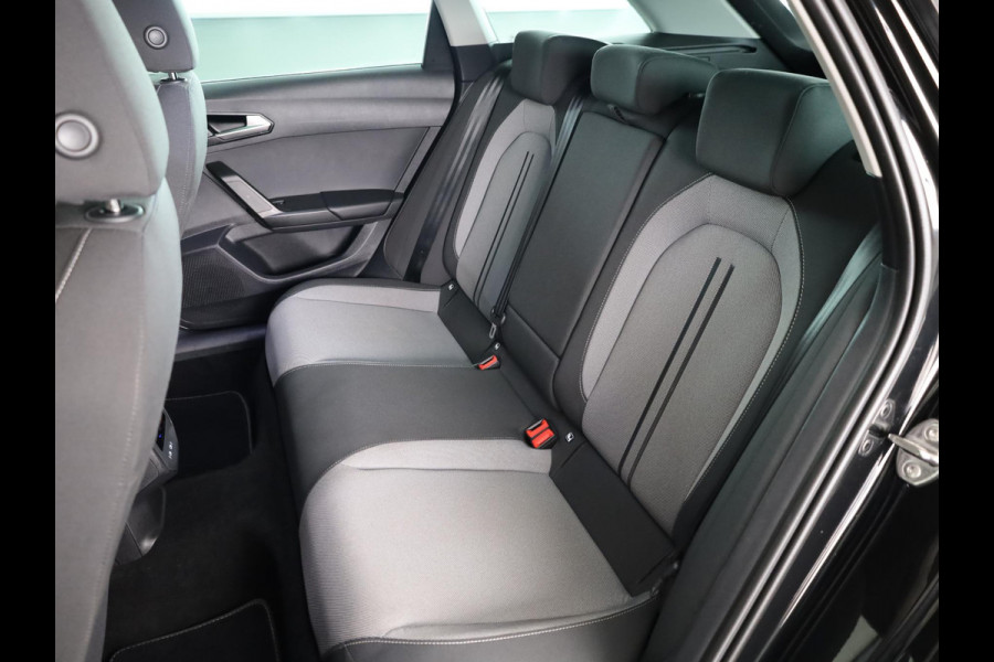 Seat Leon Sportstourer 1.5 TSI e-Hybrid Style Business Intense 204 pk Automaat | Verlengde garantie | Navigatie | Parkeersensoren (Park assist) | Achteruitrijcamera | Adaptieve cruise control |