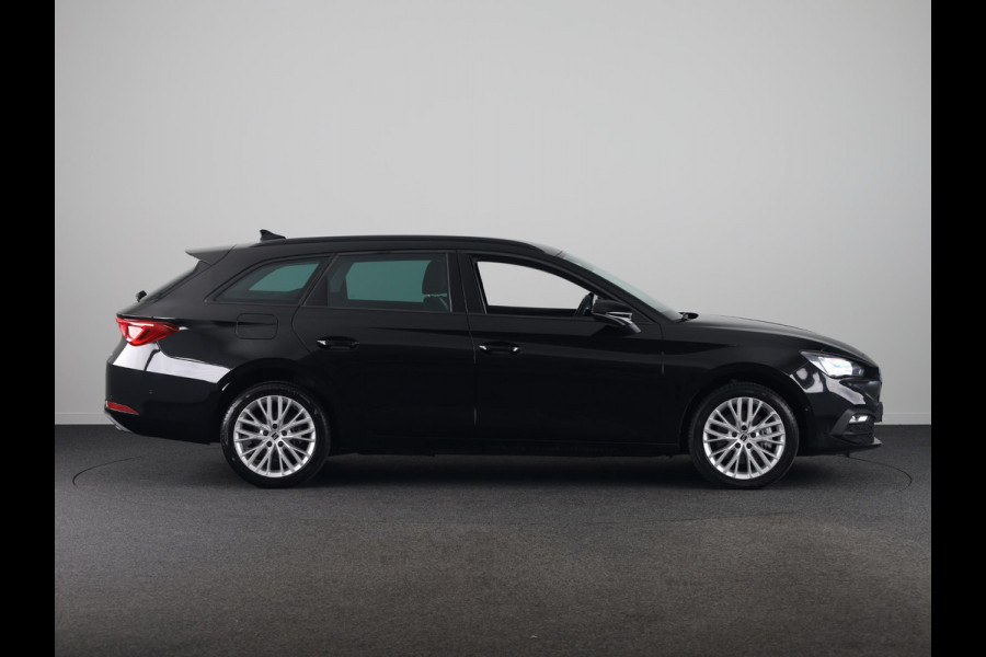 Seat Leon Sportstourer 1.5 TSI e-Hybrid Style Business Intense 204 pk Automaat | Verlengde garantie | Navigatie | Parkeersensoren (Park assist) | Achteruitrijcamera | Adaptieve cruise control |