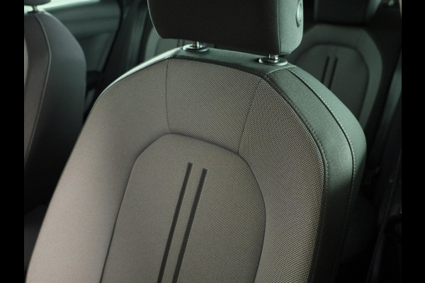 Seat Leon Sportstourer 1.5 TSI e-Hybrid Style Business Intense 204 pk Automaat | Verlengde garantie | Navigatie | Parkeersensoren (Park assist) | Achteruitrijcamera | Adaptieve cruise control |