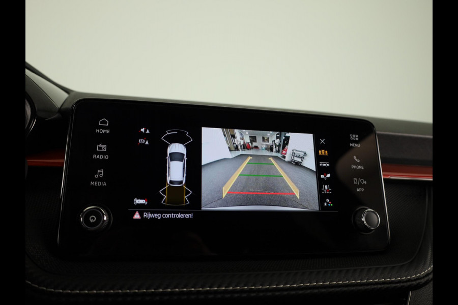 Škoda Fabia 1.0 TSI Monte Carlo | 115 pk | Automaat | Verwarmbare voorstoelen | Adaptieve cruise control
