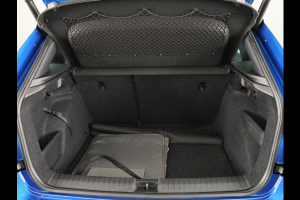 Škoda Kamiq 1.0 TSI Monte Carlo 115 pk | Verlengde garantie | Navigatie via App | Panoramadak | Parkeersensoren | Achteruitrijcamera | Adaptieve cruise controle