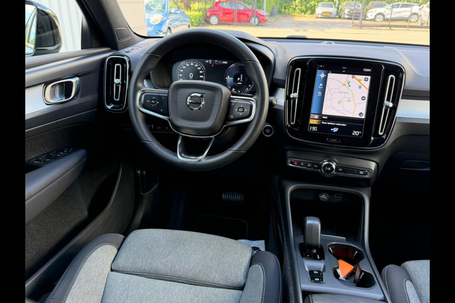 Volvo XC40 1.5 T5 Plug-in hybrid Plus Bright | Navigatie | Camera | Cruise | Clima.
