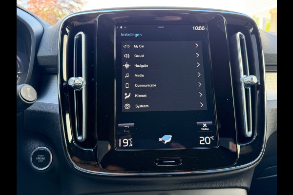 Volvo XC40 1.5 T5 Plug-in hybrid Plus Bright | Navigatie | Camera | Cruise | Clima.