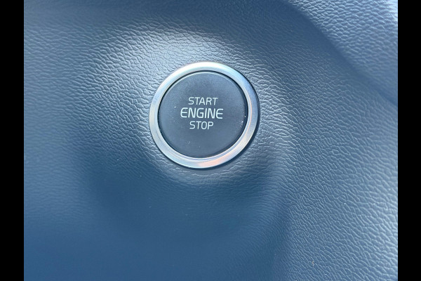 Volvo XC40 1.5 T5 Plug-in hybrid Plus Bright | Navigatie | Camera | Cruise | Clima.