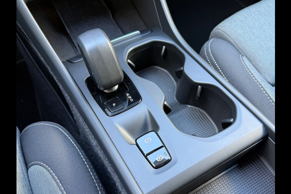 Volvo XC40 1.5 T5 Plug-in hybrid Plus Bright | Navigatie | Camera | Cruise | Clima.