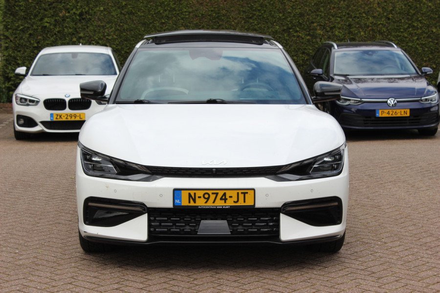 Kia Ev6 GT-Line 77.4 kWh / Full option! / SoH 96% / Trekhaak / Panoramadak / 360Camera / Head-up / Keyless / 19'' / Half leder / Matrix LED / DAB / ACC / Stoelverwarming V+A / Warmtepomp