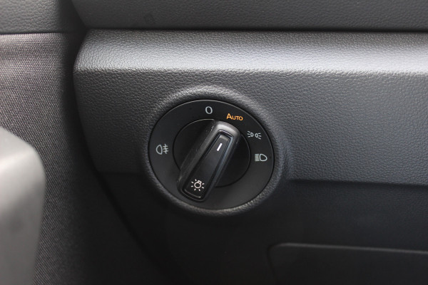 Volkswagen T-Roc 1.0 TSI Life Edition / Camera / CarPlay / Keyless / 17'' / Stoelverwarming / DAB / ACC / Climate Control