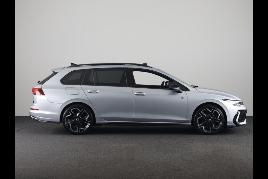 Volkswagen Golf variant R-Line-Edition 1.5 eTSI 85 kW 116 pk Automaat (DSG) | Verlengde garantie | Navigatie | Panoramadak | Parkeersensoren | Rondomzicht camera | Black Style pakket | R-Line |