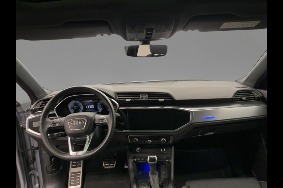 Audi Q3 45 Tfsi-e S-LINE ** LED, LEDER, VIRTUAL, PANORAMA, ACC, KEYLESS, 18-inch LMV ** 1e EIG - UNFALLFREI ** ** INFORMEER OOK NAAR ONZE AANTREKKELIJKE FINANCIAL-LEASE TARIEVEN **