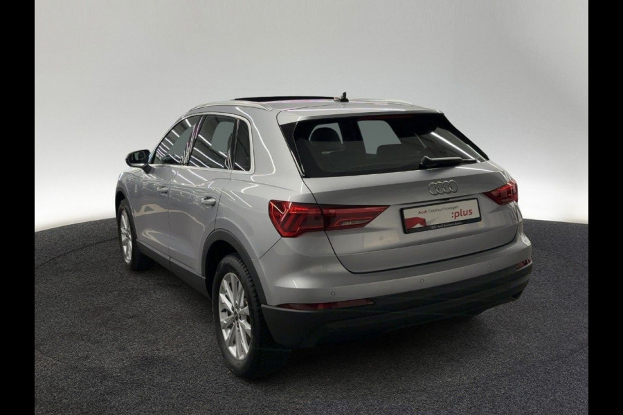Audi Q3 45 Tfsi-e S-LINE ** LED, LEDER, VIRTUAL, PANORAMA, ACC, KEYLESS, 18-inch LMV ** 1e EIG - UNFALLFREI ** ** INFORMEER OOK NAAR ONZE AANTREKKELIJKE FINANCIAL-LEASE TARIEVEN **