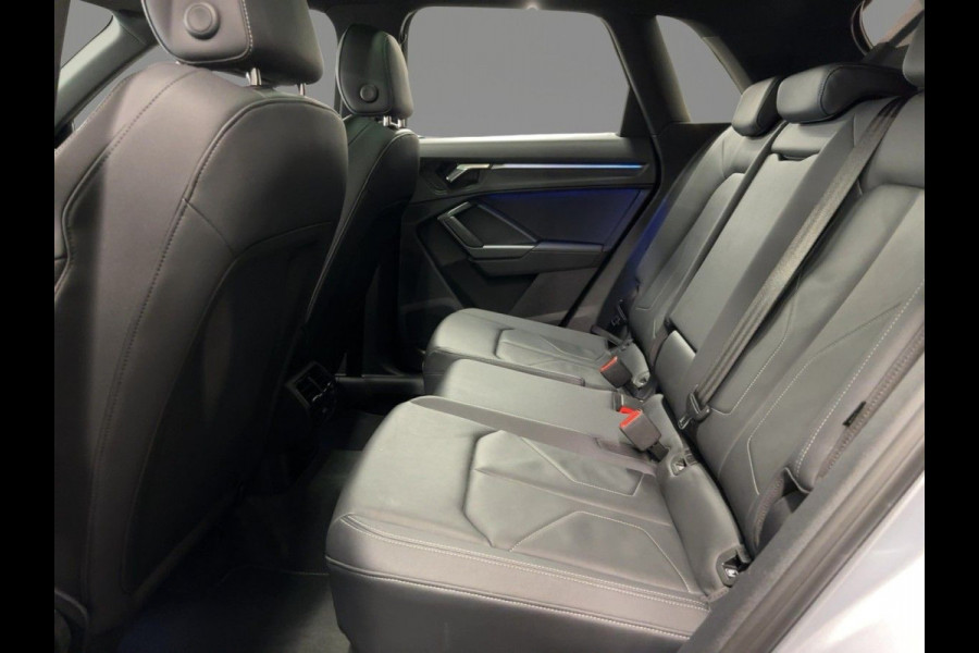 Audi Q3 45 Tfsi-e S-LINE ** LED, LEDER, VIRTUAL, PANORAMA, ACC, KEYLESS, 18-inch LMV ** 1e EIG - UNFALLFREI ** ** INFORMEER OOK NAAR ONZE AANTREKKELIJKE FINANCIAL-LEASE TARIEVEN **