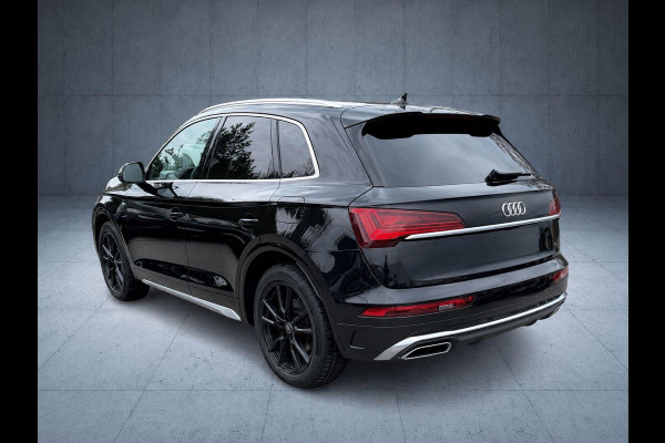 Audi Q5 55 TFSI e S edition Competition SLine|367PK|Headup|Luchtvering