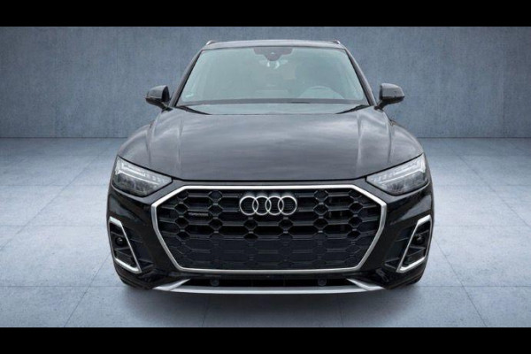 Audi Q5 55 TFSI e S edition Competition SLine|367PK|Headup|Luchtvering