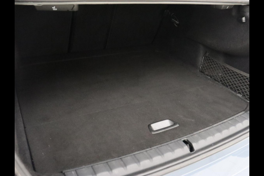 BMW 2 Serie Gran Coupé 218i M Sport | Stoelverwarming | Camera | Carplay | Sportstoelen | Leder | Live Cockpit | Climate control | Navigatie | Cruise control | Parkeer hulp