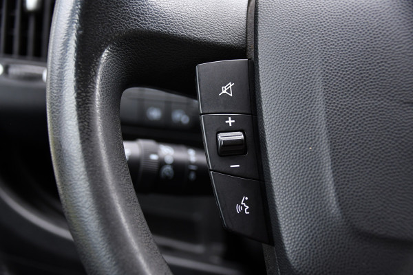 Peugeot Boxer 2.0 BlueHDI L1H1 Pro PB Edition Camera, Cruise, Multimedia, 130pk, Trekhaak, Airco, Radio, Uniek!