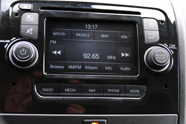 Peugeot Boxer 2.0 BlueHDI L1H1 Pro PB Edition Camera, Cruise, Multimedia, 130pk, Trekhaak, Airco, Radio, Uniek!