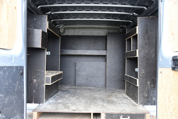 Peugeot Boxer 2.0 BlueHDI L1H1 Pro PB Edition Camera, Cruise, Multimedia, 130pk, Trekhaak, Airco, Radio, Uniek!
