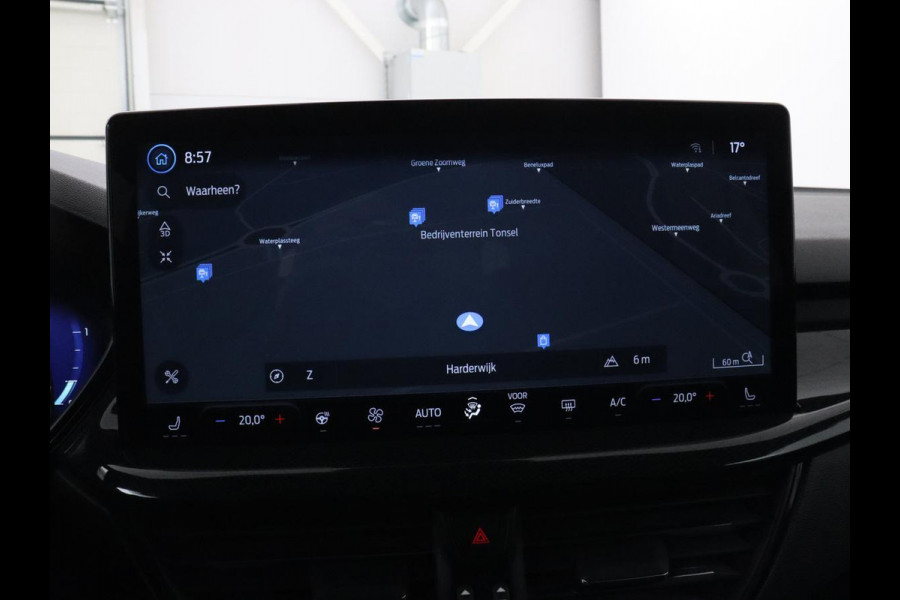 Ford Focus 1.0 EcoBoost Hybrid ST Line X | Stoelverwarming | Trekhaak | Adaptive cruise | Camera | Carplay | Navigatie | Side Assist | Stuurverwarming | Digital Cockpit | Full LED | Keyless