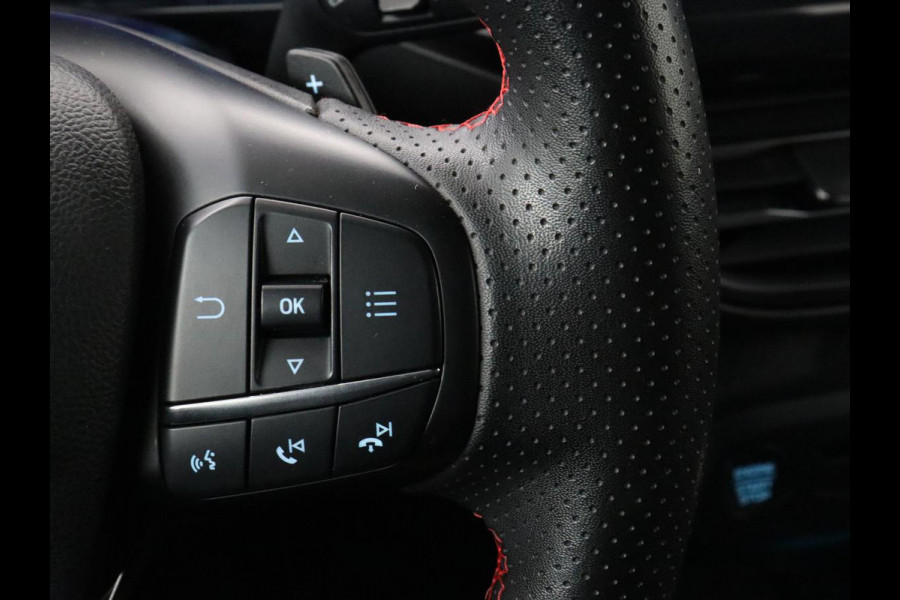 Ford Focus 1.0 EcoBoost Hybrid ST Line X | Stoelverwarming | Trekhaak | Adaptive cruise | Camera | Carplay | Navigatie | Side Assist | Stuurverwarming | Digital Cockpit | Full LED | Keyless