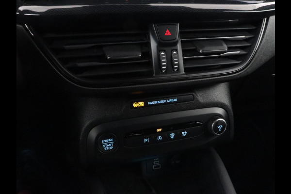 Ford Focus 1.0 EcoBoost Hybrid ST Line X | Stoelverwarming | Trekhaak | Adaptive cruise | Camera | Carplay | Navigatie | Side Assist | Stuurverwarming | Digital Cockpit | Full LED | Keyless
