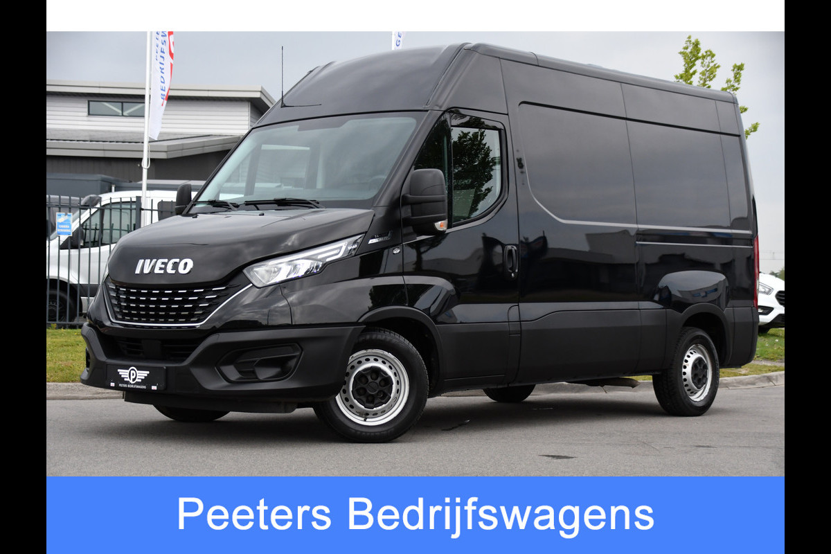 Iveco Daily 35S14V 2.3 L2H2 Cruise, LED, 3500kg Trekhaak, Automaat, Bluetooth, Geveerde stoel, Sensoren, Uniek!
