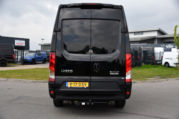 Iveco Daily 35S14V 2.3 L2H2 Cruise, LED, 3500kg Trekhaak, Automaat, Bluetooth, Geveerde stoel, Sensoren, Uniek!