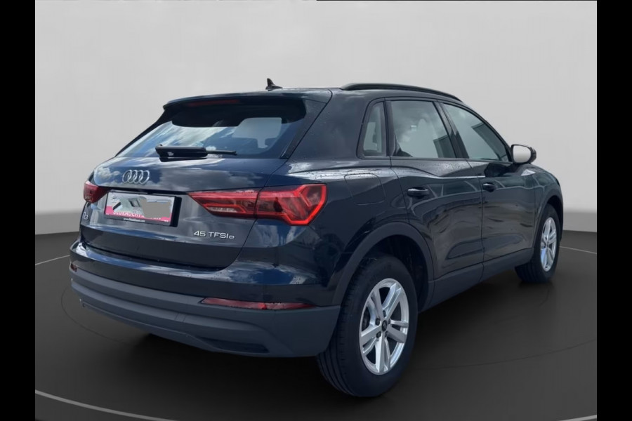 Audi Q3 45 Tfsi-e S-Tonic ** LED, LEDER, INDIVIDUAL KLEUR, ACC, KEYLESS, 17-inch LMV ** 1e EIG - UNFALLFREI ** ** INFORMEER OOK NAAR ONZE AANTREKKELIJKE FINANCIAL-LEASE TARIEVEN **