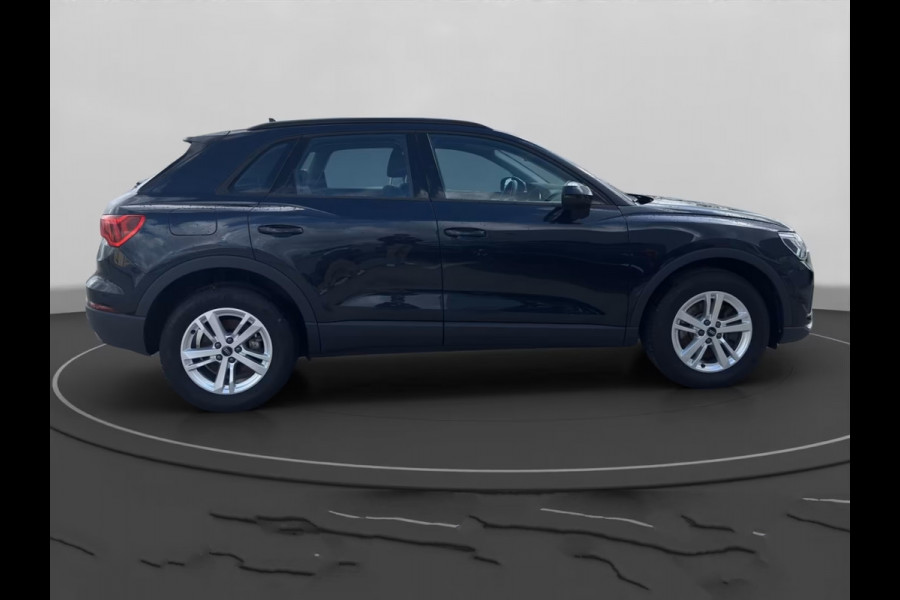 Audi Q3 45 Tfsi-e S-Tonic ** LED, LEDER, INDIVIDUAL KLEUR, ACC, KEYLESS, 17-inch LMV ** 1e EIG - UNFALLFREI ** ** INFORMEER OOK NAAR ONZE AANTREKKELIJKE FINANCIAL-LEASE TARIEVEN **