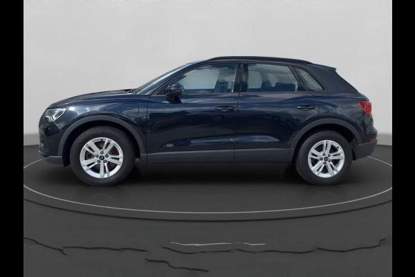 Audi Q3 45 Tfsi-e S-Tonic ** LED, LEDER, INDIVIDUAL KLEUR, ACC, KEYLESS, 17-inch LMV ** 1e EIG - UNFALLFREI ** ** INFORMEER OOK NAAR ONZE AANTREKKELIJKE FINANCIAL-LEASE TARIEVEN **