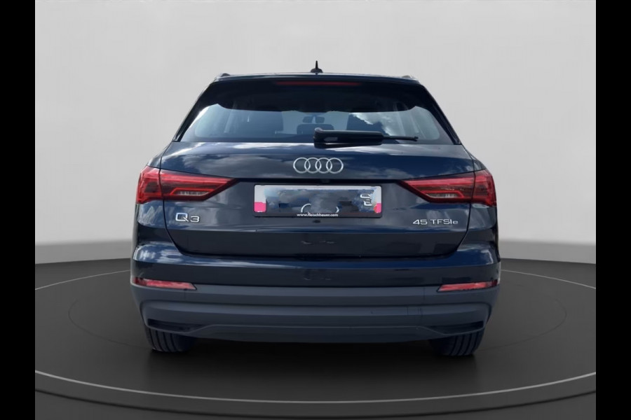 Audi Q3 45 Tfsi-e S-Tonic ** LED, LEDER, INDIVIDUAL KLEUR, ACC, KEYLESS, 17-inch LMV ** 1e EIG - UNFALLFREI ** ** INFORMEER OOK NAAR ONZE AANTREKKELIJKE FINANCIAL-LEASE TARIEVEN **