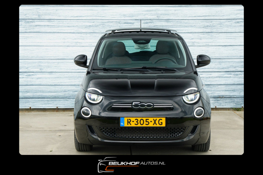 Fiat 500 RED 42 kWh Carplay Camera Panoramadak Soh 91.6%