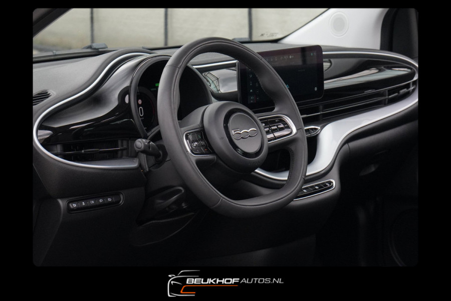 Fiat 500 RED 42 kWh Carplay Camera Panoramadak Soh 91.6%