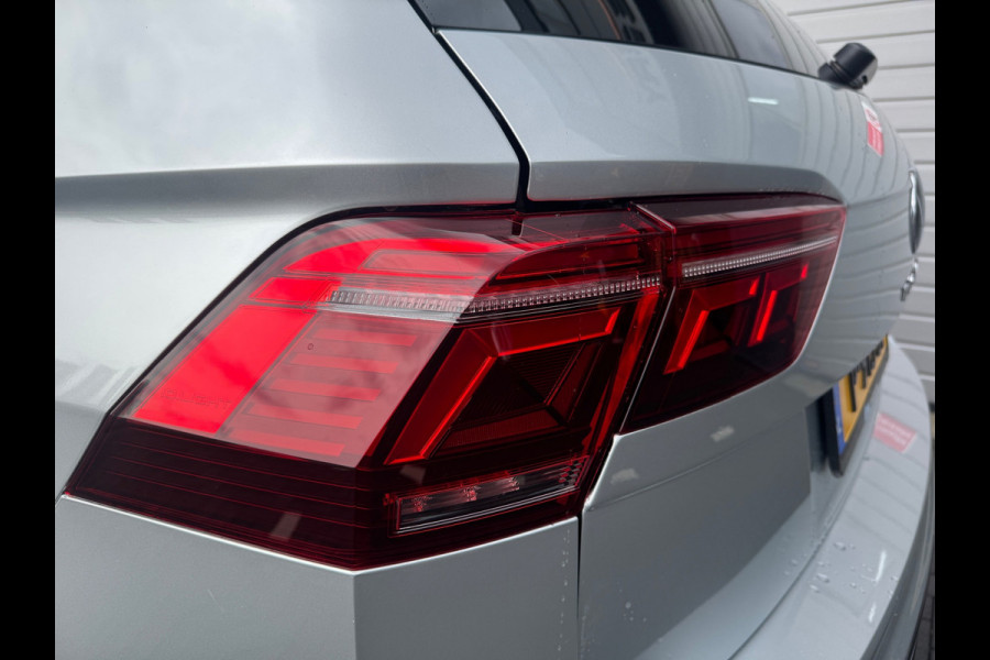 Volkswagen Tiguan 1.5 TSI R-Line Business+ Cruise NAP Pano