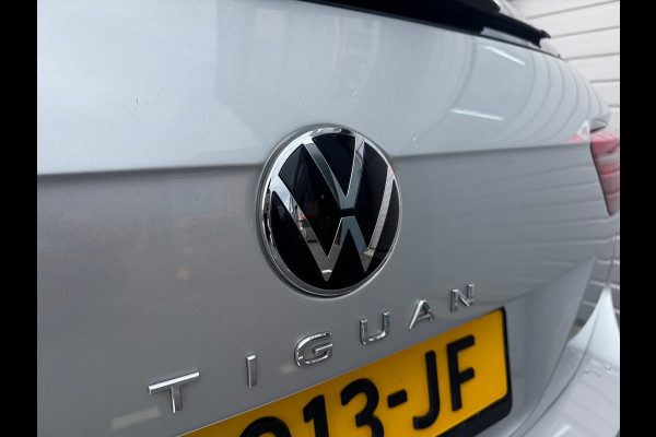 Volkswagen Tiguan 1.5 TSI R-Line Business+ Cruise NAP Pano
