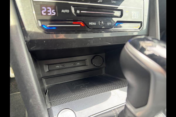 Volkswagen Tiguan 1.5 TSI R-Line Business+ Cruise NAP Pano