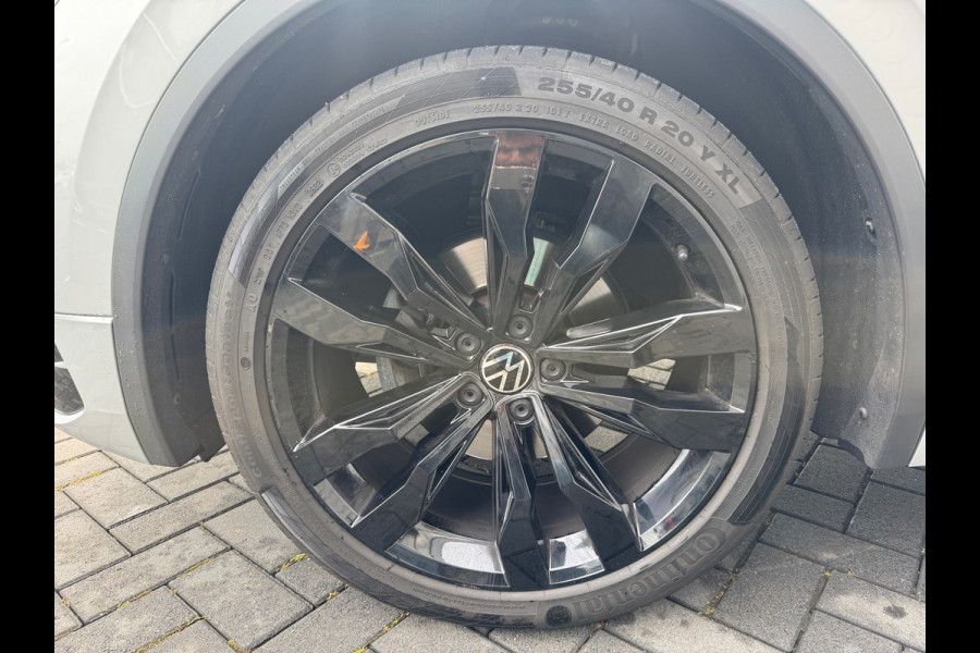 Volkswagen Tiguan 1.5 TSI R-Line Business+ Cruise NAP Pano